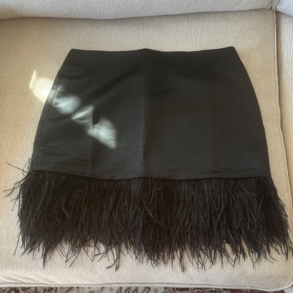 J Crew Collection Elegant Black Feathered Skirt size 4
